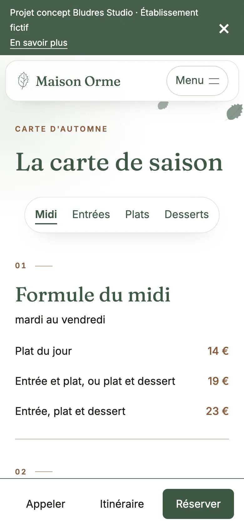 Page « La carte de saison » du site concept sur mobile : onglets Midi, Entrées, Plats et Desserts, puis la formule du midi et ses prix.